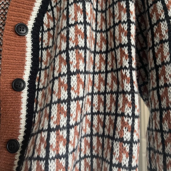 Cardigan - Picture 2 of 2